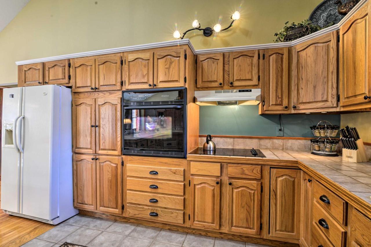 Private Family Home With Deck, Porch And Forest Views! McComas Beach Exteriör bild