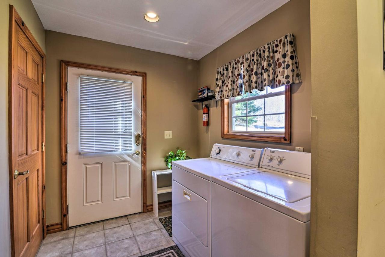 Private Family Home With Deck, Porch And Forest Views! McComas Beach Exteriör bild